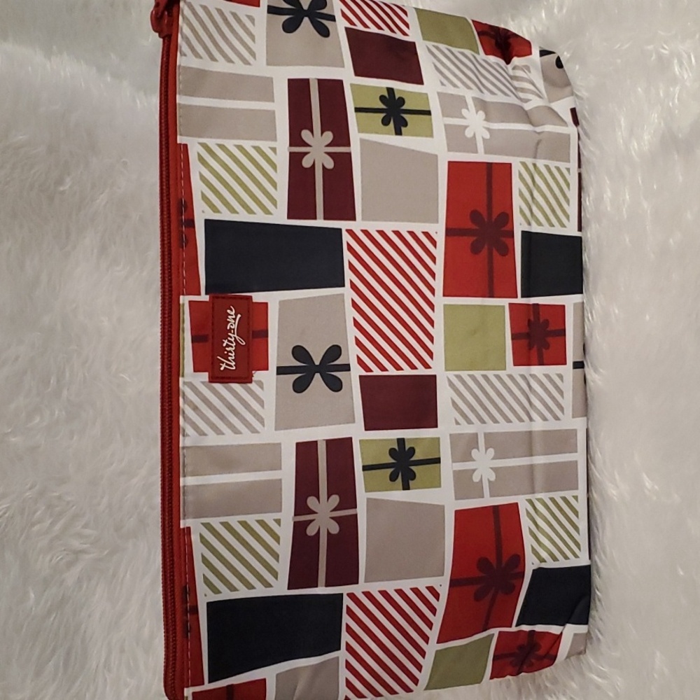 Thirty-One "Gifts For All" Thermal Zipper Pouch